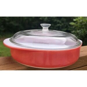 VTG Pyrex 221 Flamingo Pink 2 Quart Round Casserole Dish with Clear Lid 50s USA